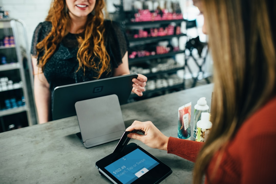 Automatisation IA pour optimiser gestion financière.
