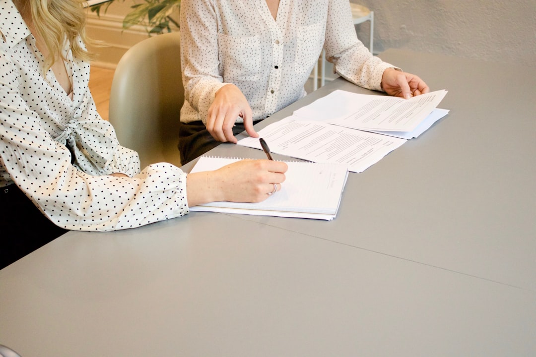 Adoption IA entreprise via diversification revenus.